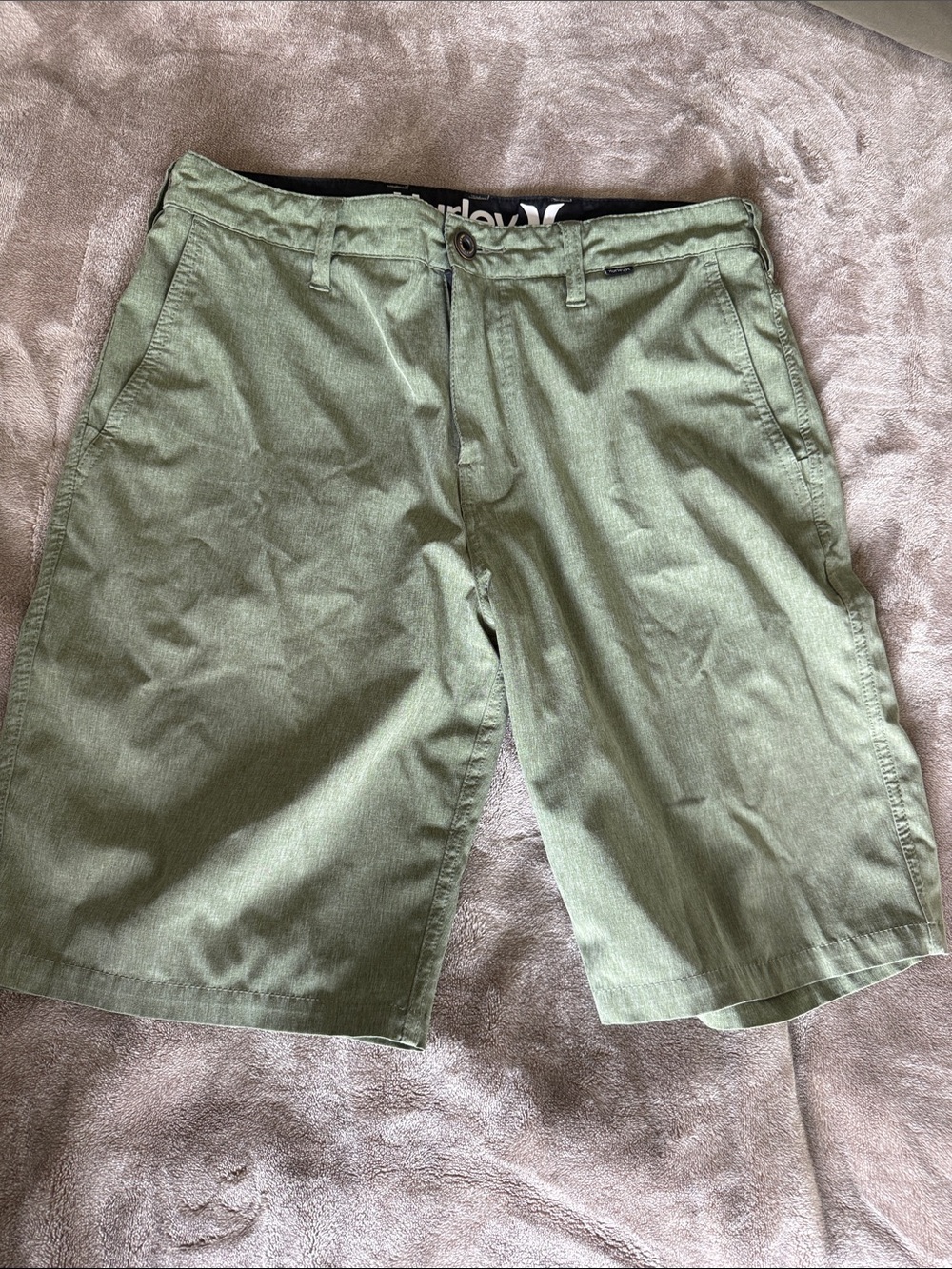 Hurley Olive Green Flat-Front Men’s Shorts 31